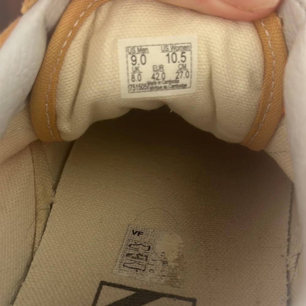 Yellow vans - Picture 5 of 5